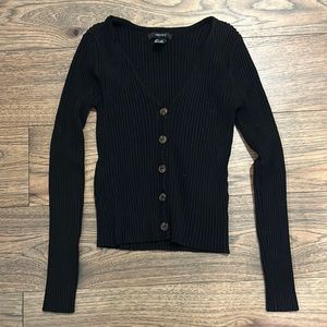 Forever 21 Long Sleeve Sweater Button Up